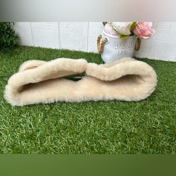 UGG Reversible headband?? hestnutn L/XL New /no tags Hats display picture 2
